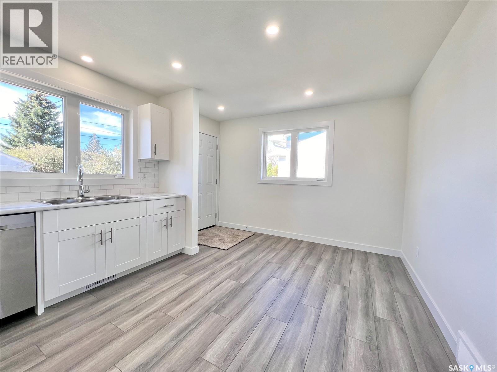 318 Mctavish Street, Outlook, Saskatchewan  S0L 2N0 - Photo 1 - SK022300