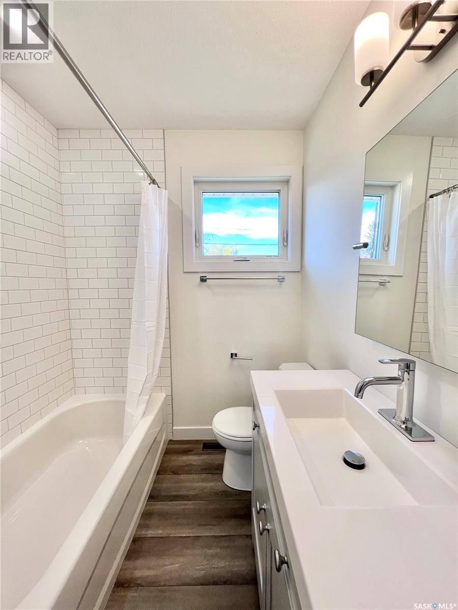 318 Mctavish Street, Outlook, Saskatchewan  S0L 2N0 - Photo 11 - SK022300