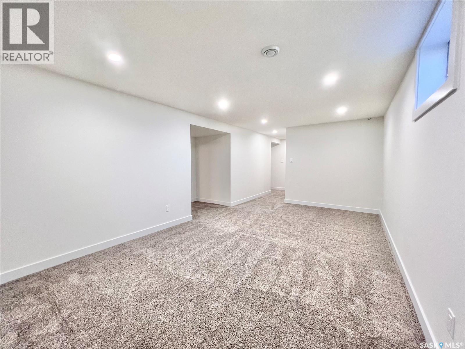 318 Mctavish Street, Outlook, Saskatchewan  S0L 2N0 - Photo 21 - SK022300