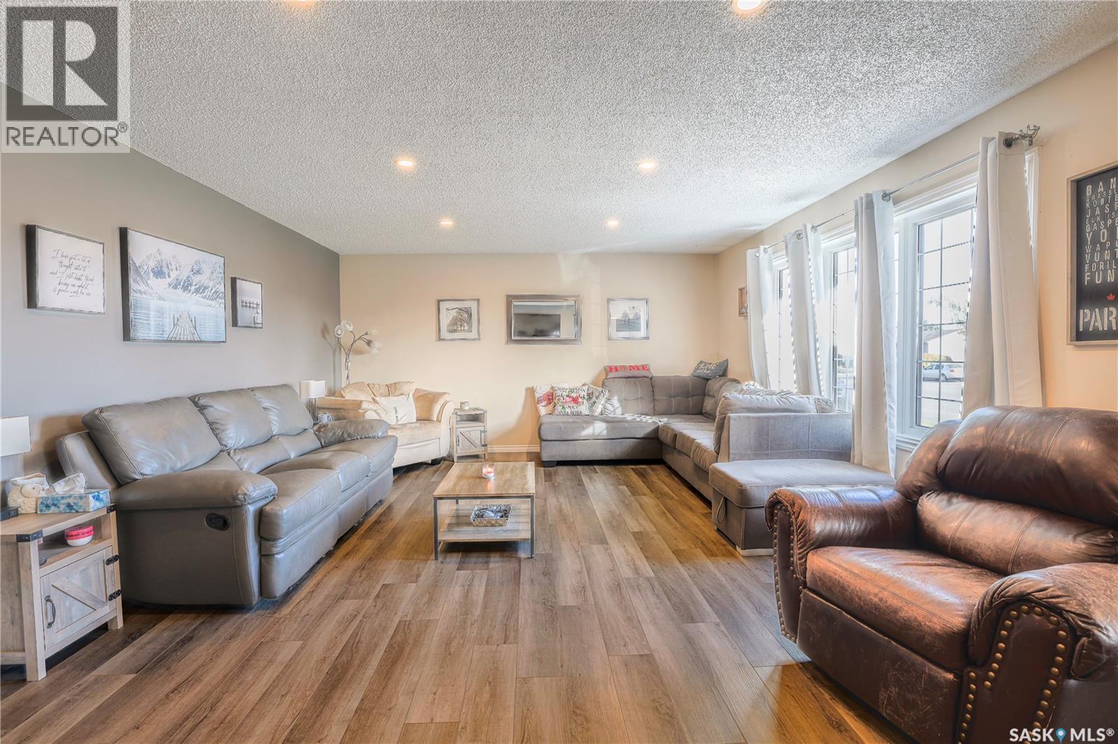 502 Main Street, Delisle, Saskatchewan  S0L 0P0 - Photo 13 - SK022298