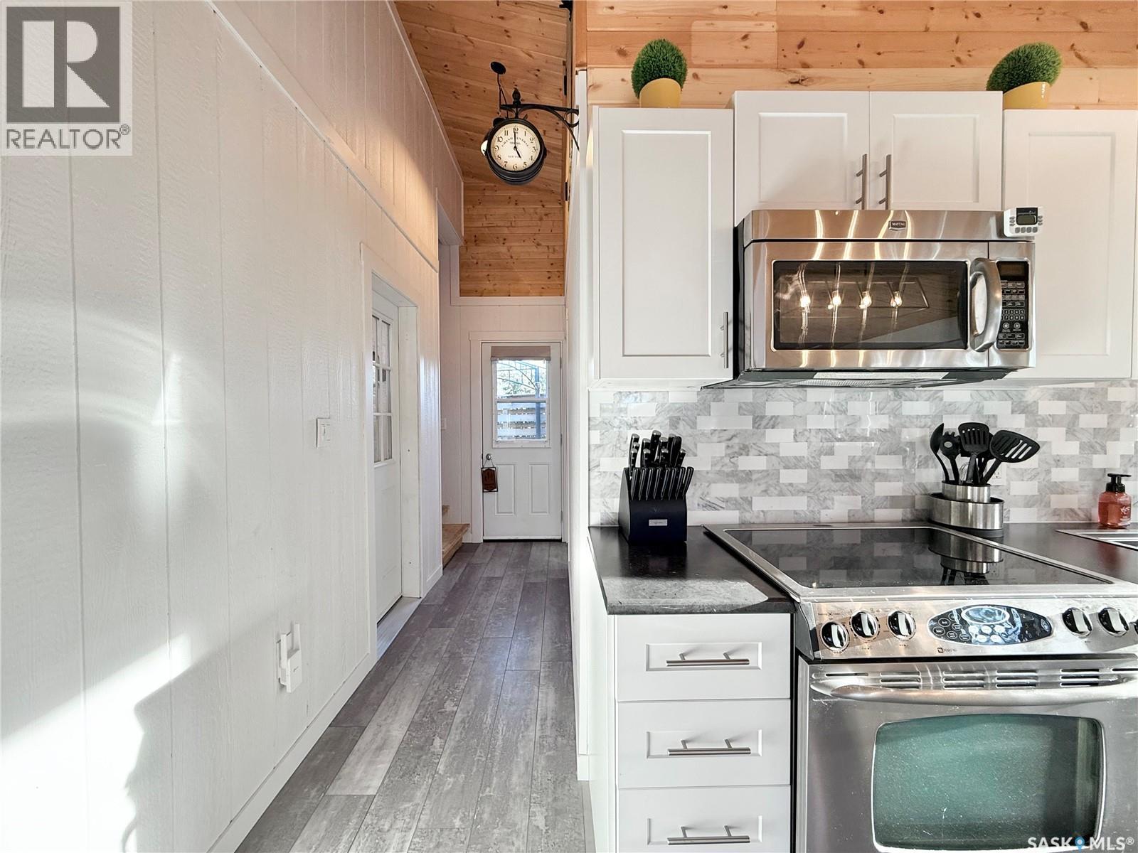 209 2nd Street E, Milden, Saskatchewan  S0L 2L0 - Photo 19 - SK022297