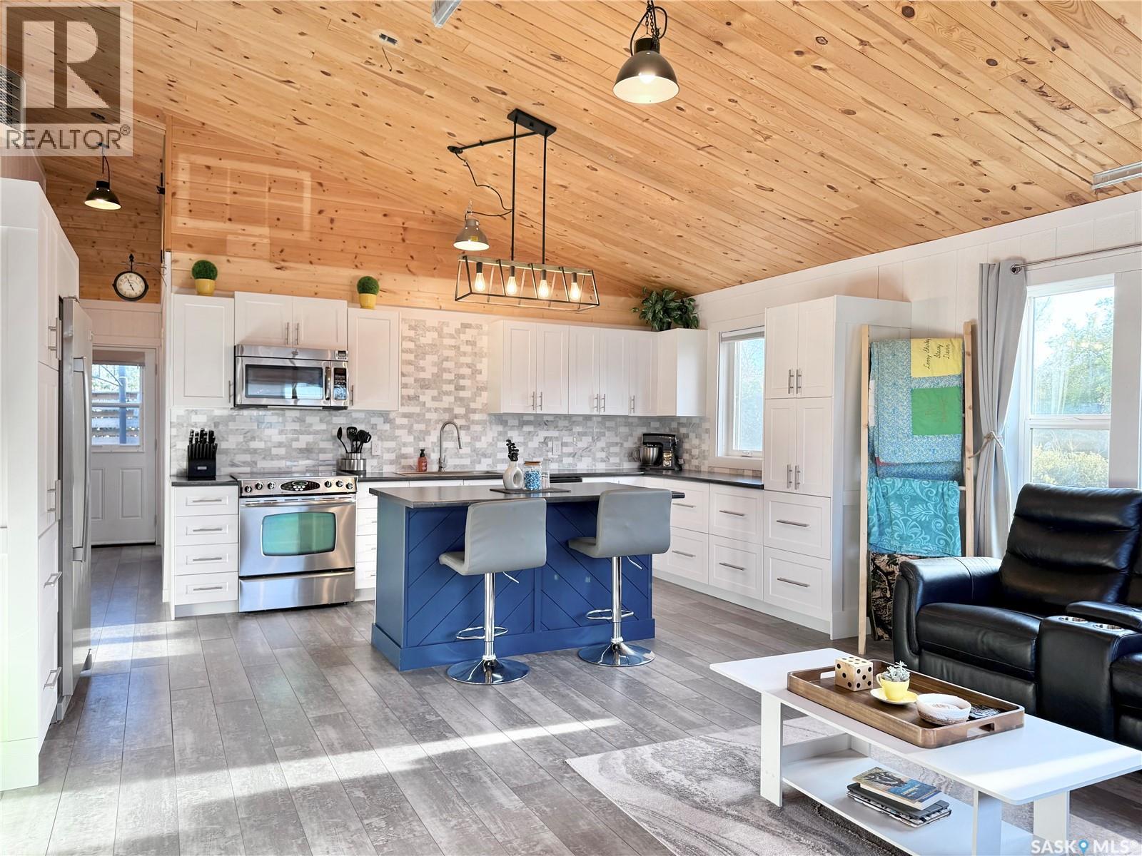 209 2nd Street E, Milden, Saskatchewan  S0L 2L0 - Photo 2 - SK022297