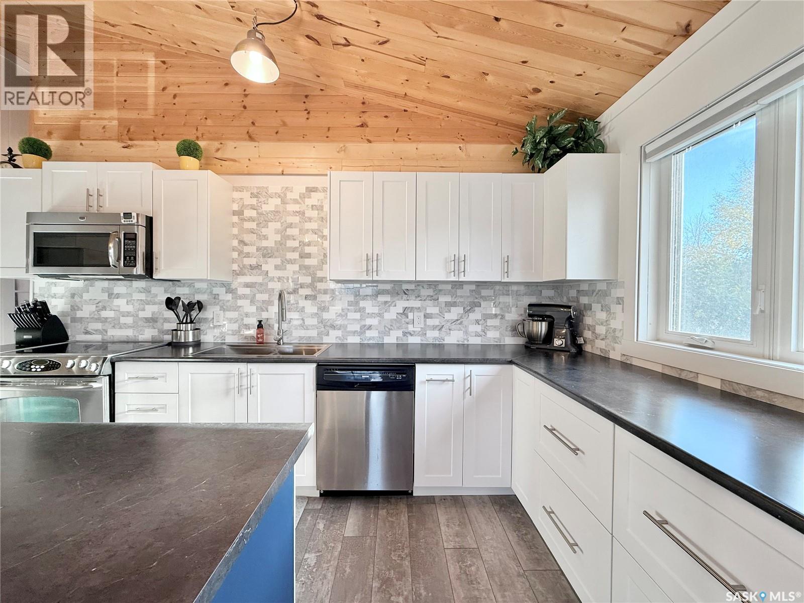 209 2nd Street E, Milden, Saskatchewan  S0L 2L0 - Photo 9 - SK022297