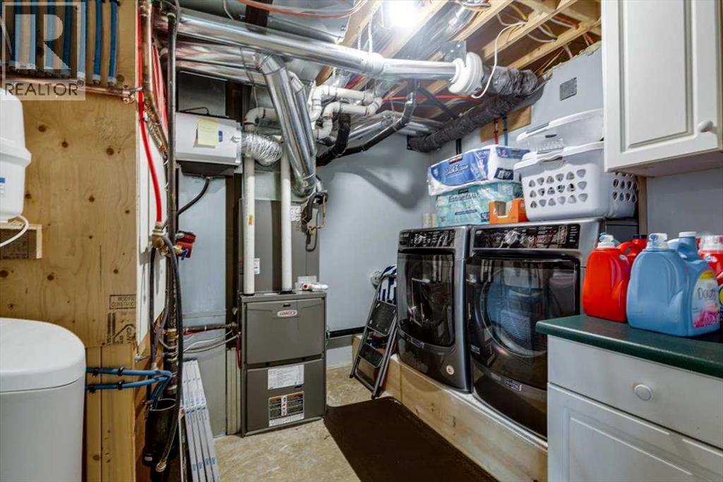 89 Poplar Street, Rural Red Deer County, Alberta  T4E 1B4 - Photo 10 - A2232065