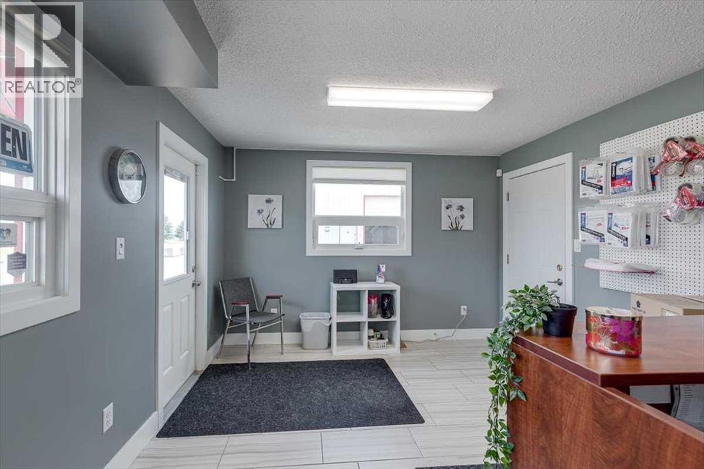 89 Poplar Street, Rural Red Deer County, Alberta  T4E 1B4 - Photo 27 - A2232065