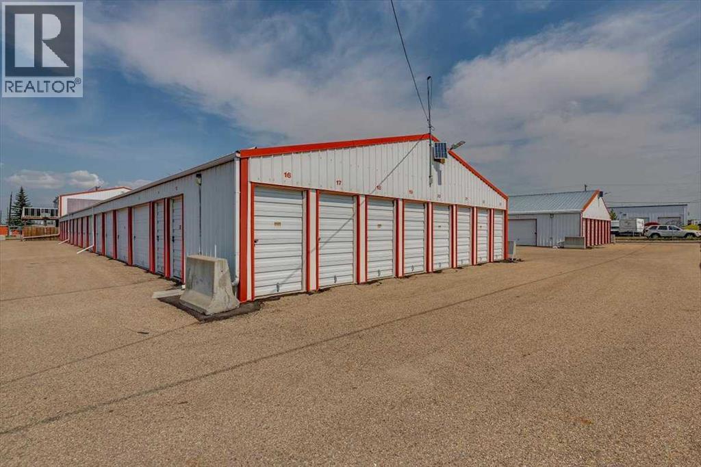 89 Poplar Street, Rural Red Deer County, Alberta  T4E 1B4 - Photo 38 - A2232065