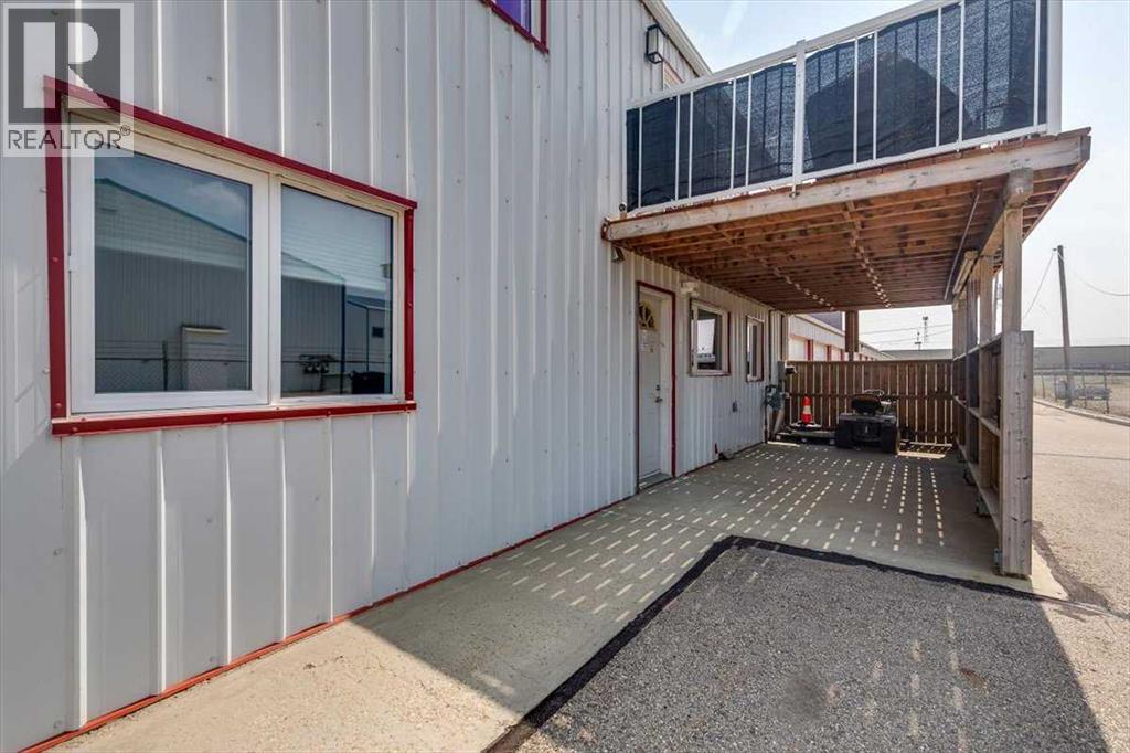 89 Poplar Street, Rural Red Deer County, Alberta  T4E 1B4 - Photo 5 - A2232065