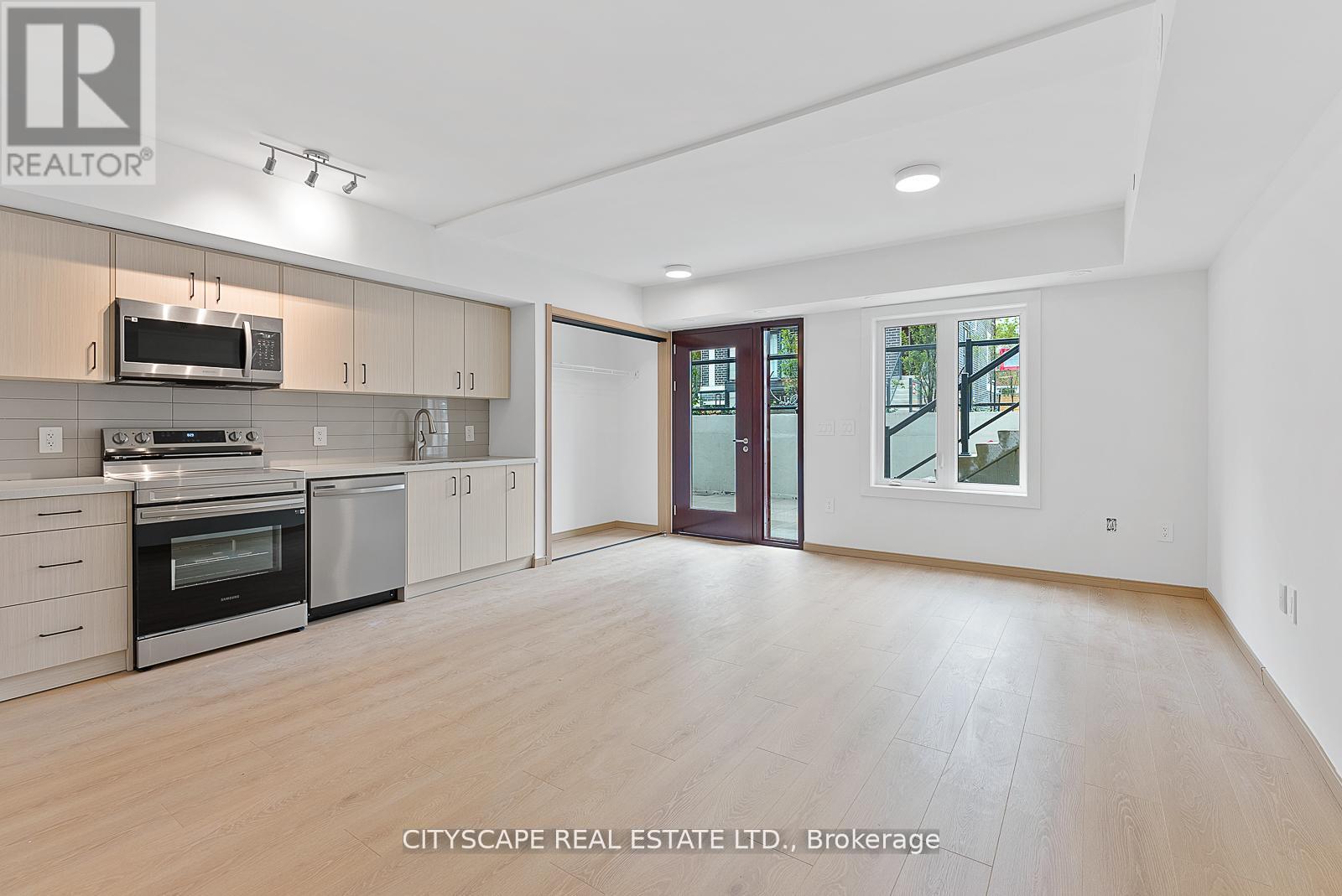 C2-107 - 3423 Sheppard Avenue, Toronto, Ontario  M1T 0C5 - Photo 8 - E12505172