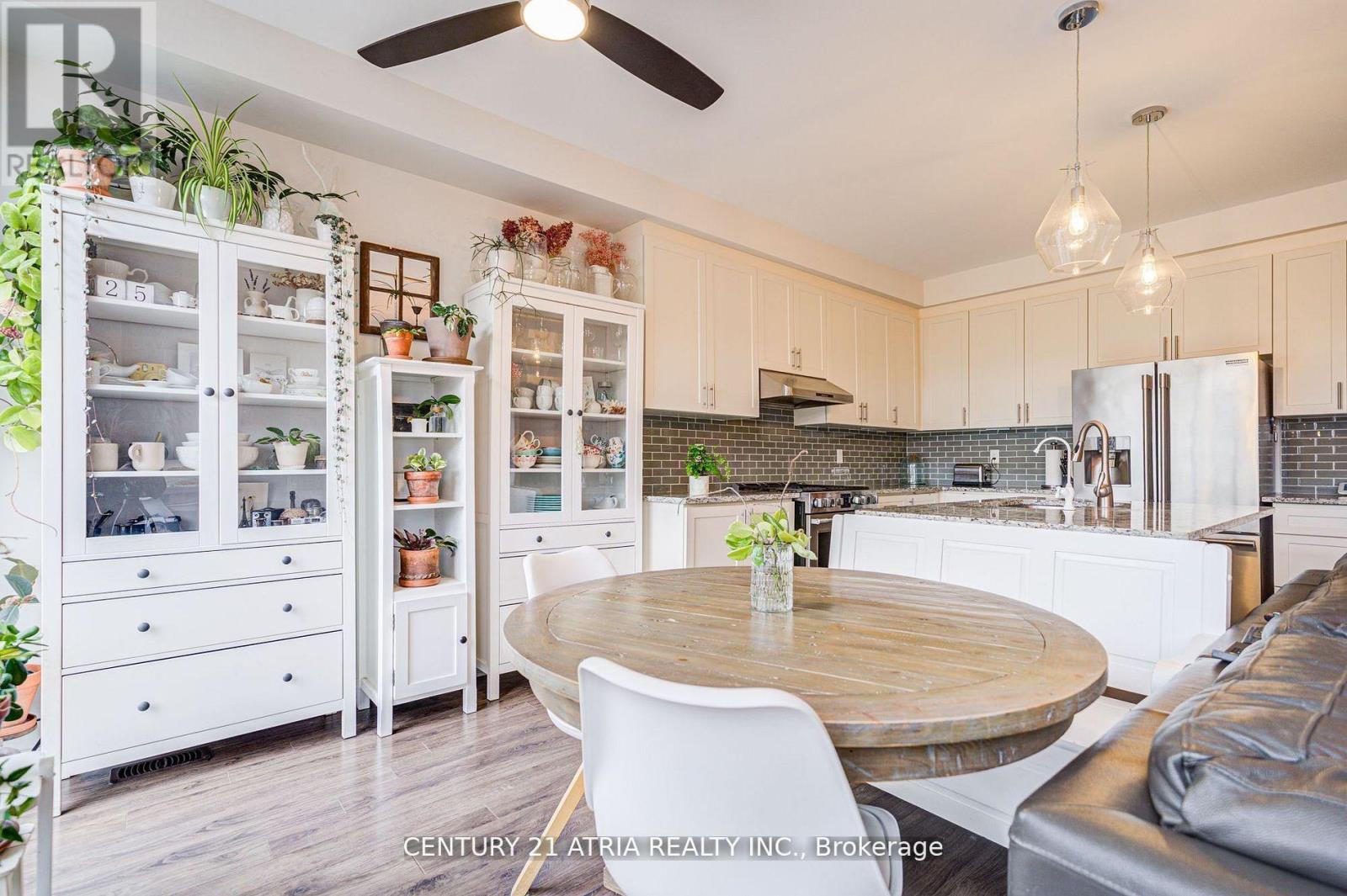 95 Beechborough Crescent, East Gwillimbury, Ontario  L9N 0N9 - Photo 9 - N12505132