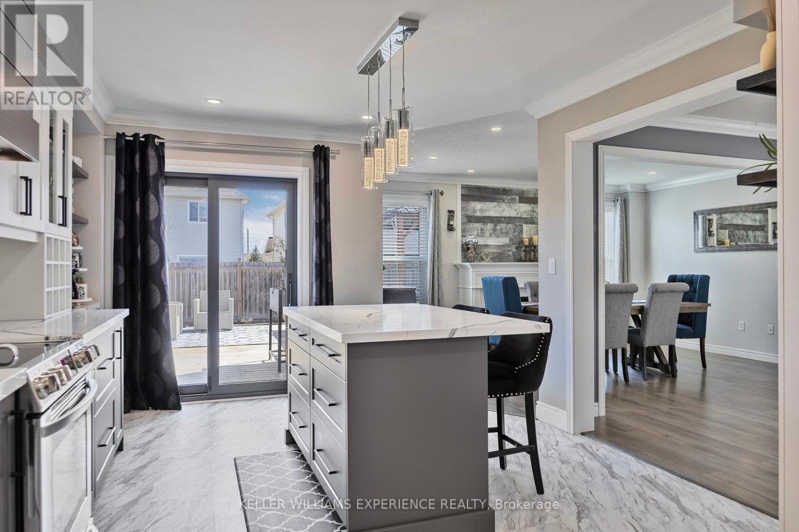 72 Lake Crescent, Barrie (Holly), Ontario  L4N 6A6 - Photo 13 - S12504992