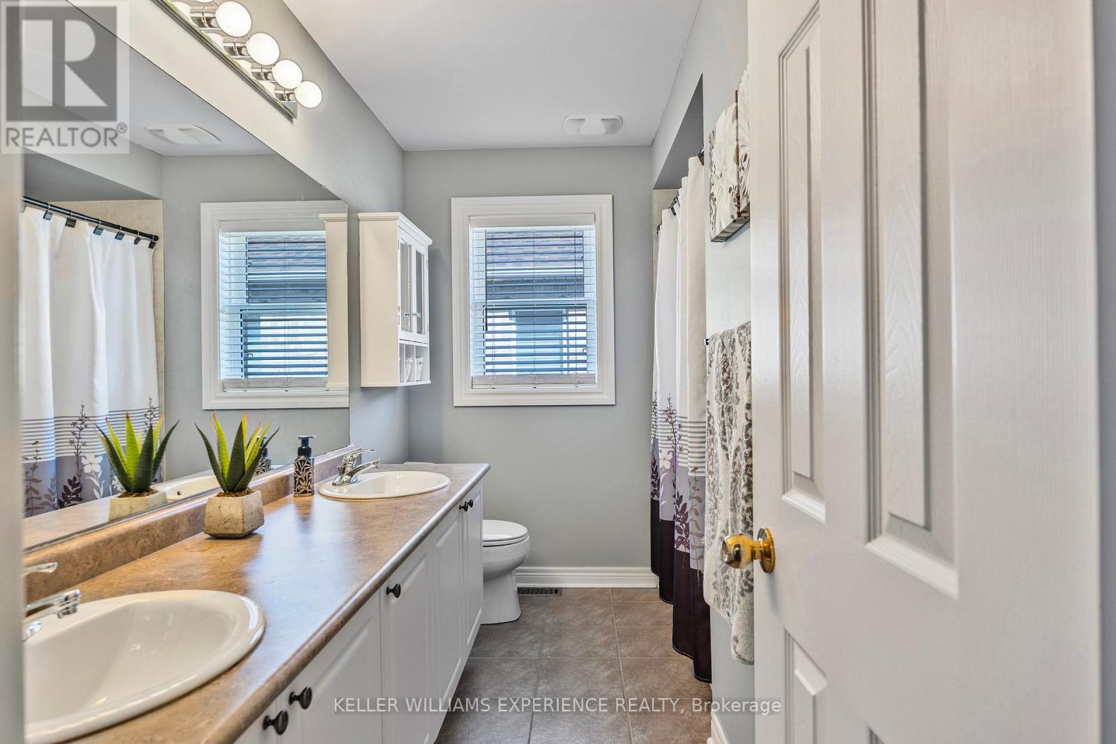 72 Lake Crescent, Barrie (Holly), Ontario  L4N 6A6 - Photo 30 - S12504992