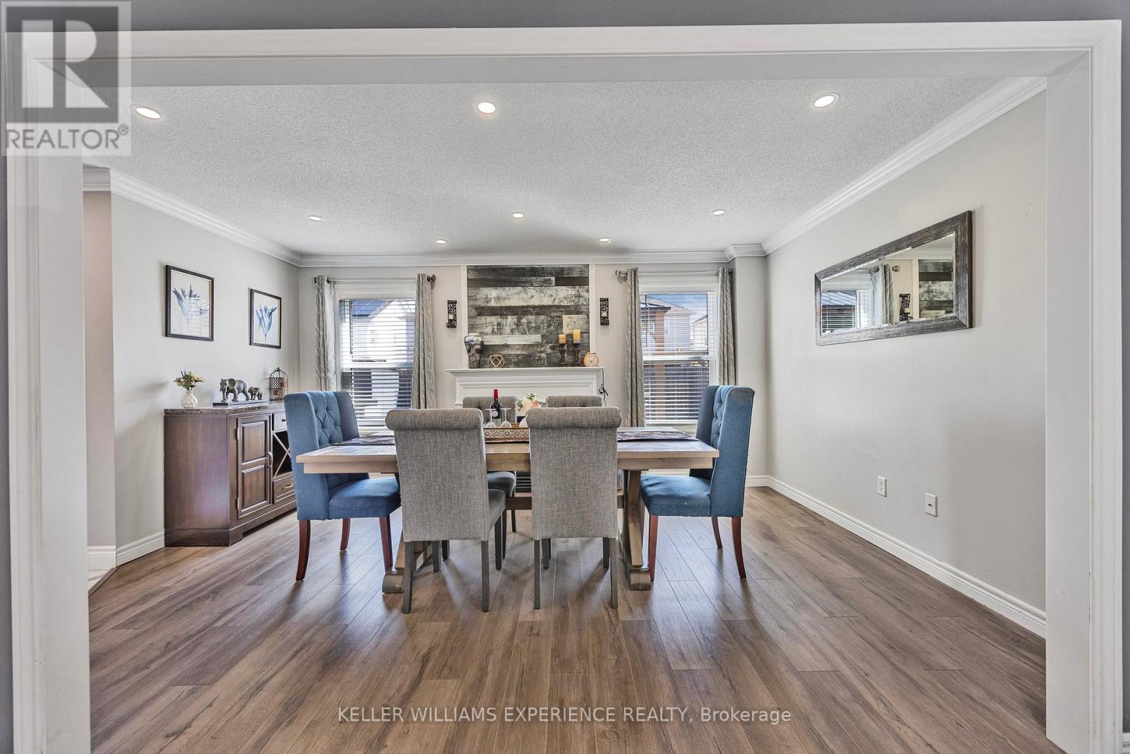 72 Lake Crescent, Barrie (Holly), Ontario  L4N 6A6 - Photo 7 - S12504992