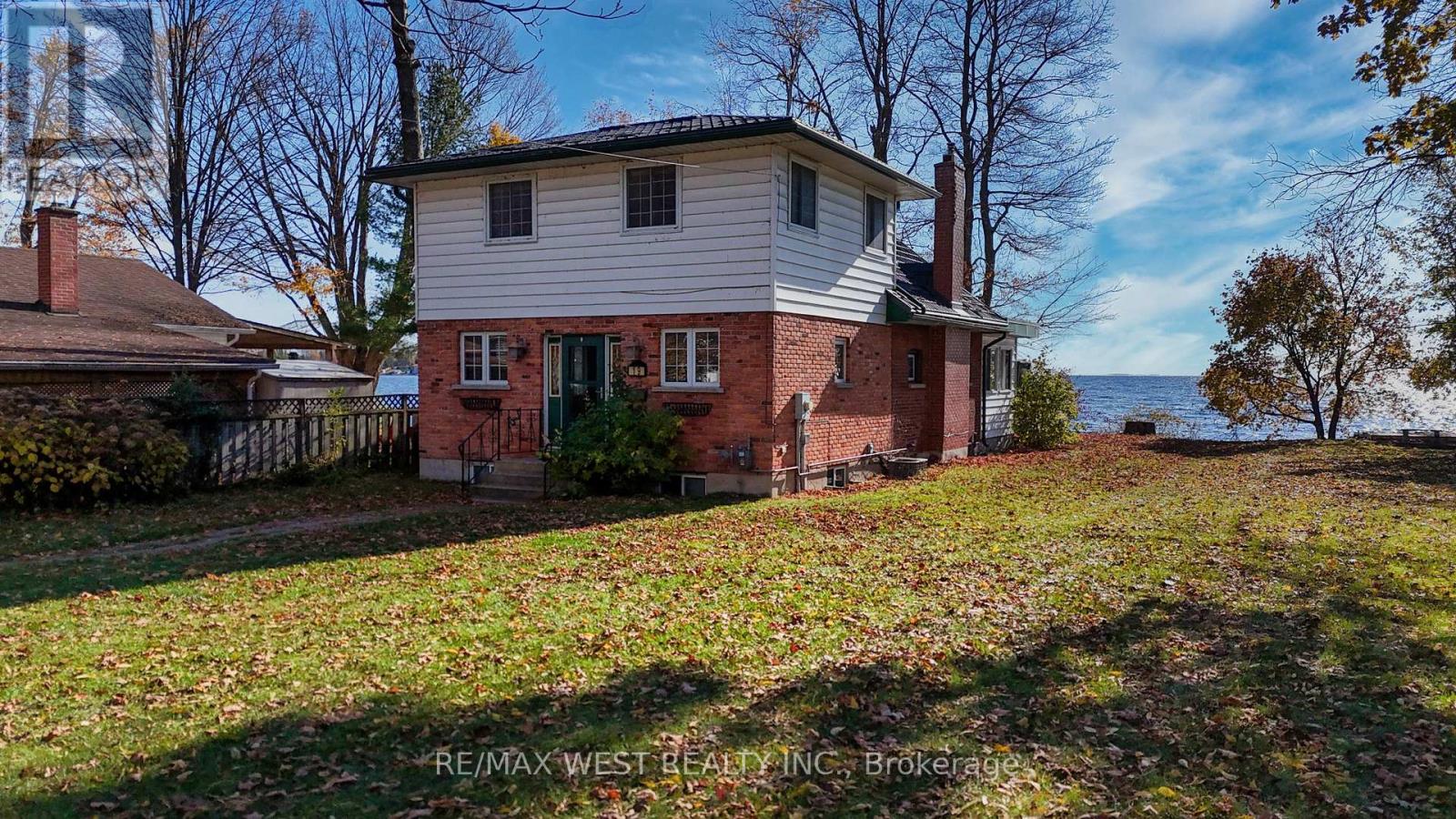 19 Olive Crescent, Orillia, Ontario  L3V 1E9 - Photo 2 - S12505084