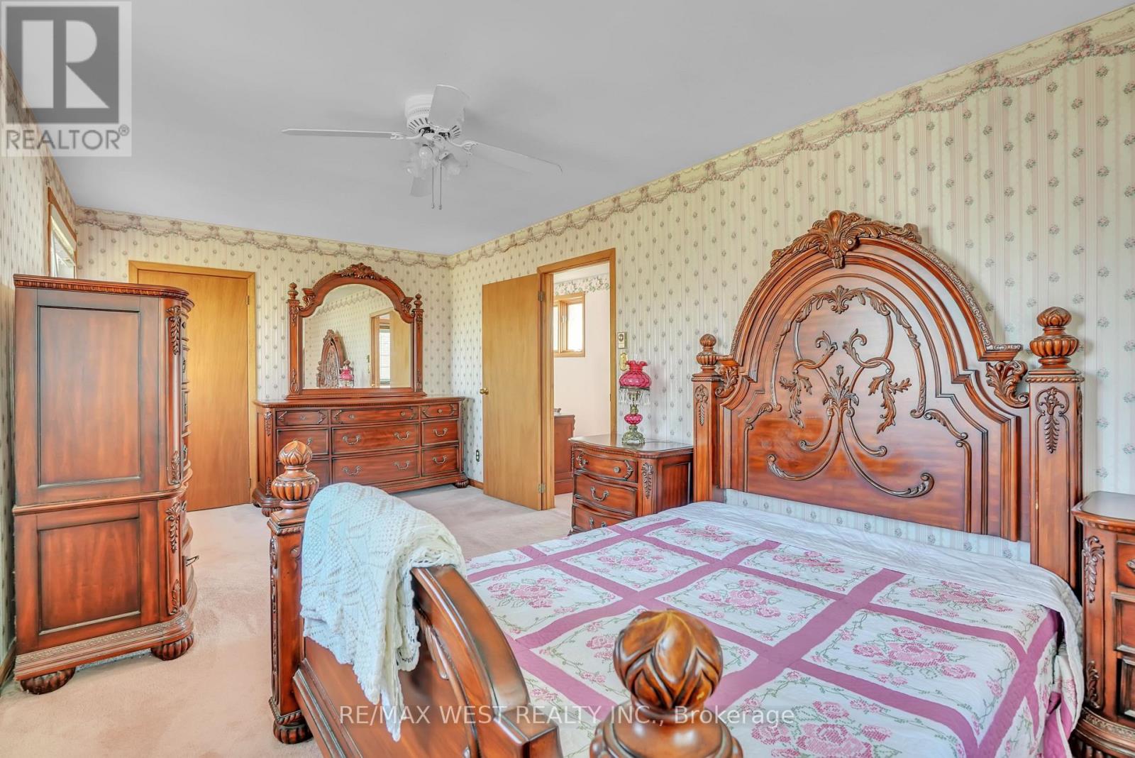 19 Olive Crescent, Orillia, Ontario  L3V 1E9 - Photo 7 - S12505084