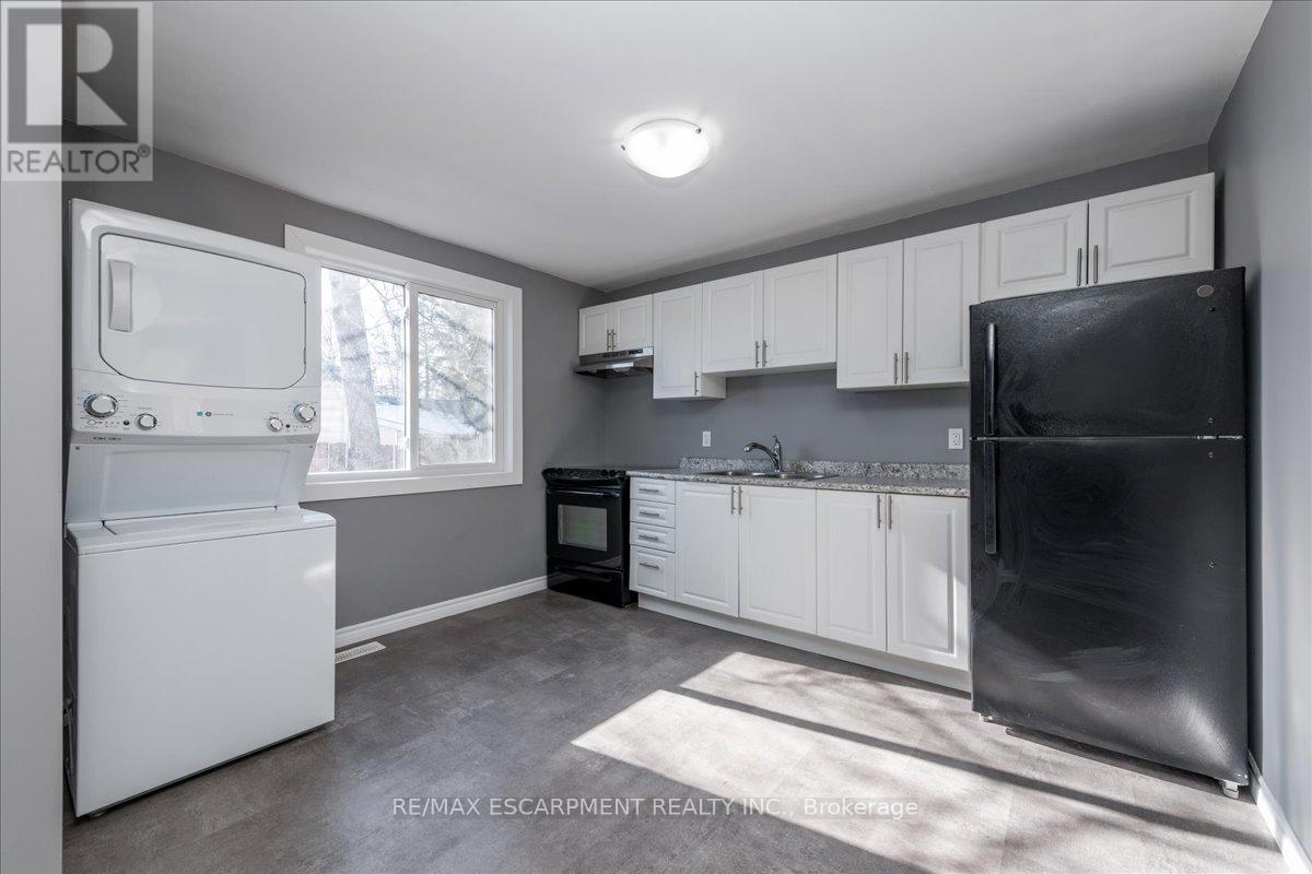 Main - 210 Owen Street, Barrie (Wellington), Ontario  L4M 3J2 - Photo 8 - S12505092