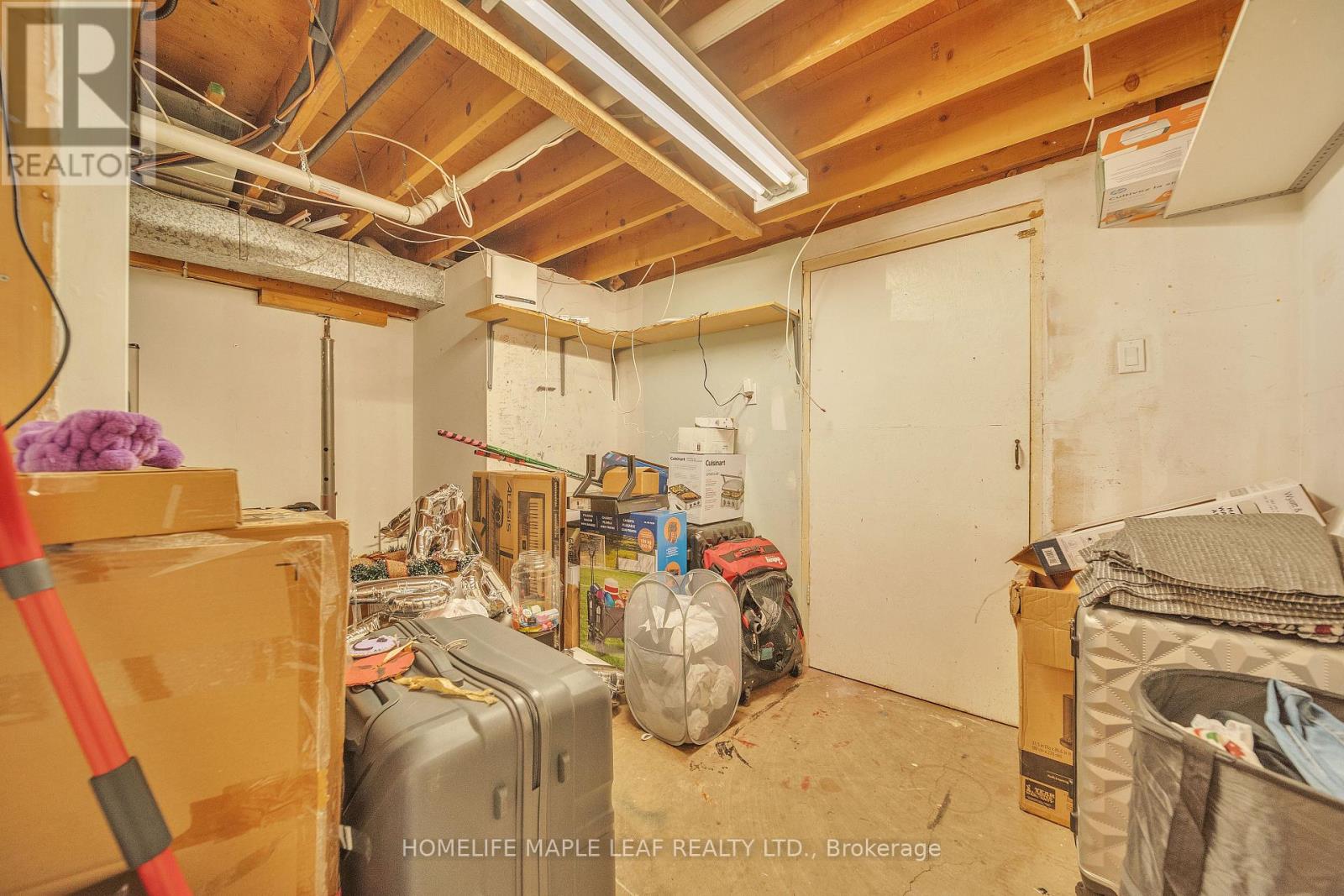 4 Lisa Court, Hamilton, Ontario  L8V 4P9 - Photo 38 - X12443412