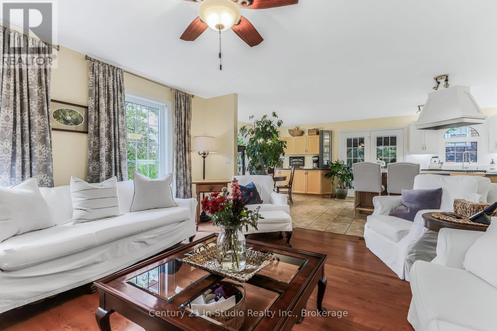 244 Summerhill Road, Saugeen Shores, Ontario  N0H 2L0 - Photo 22 - X12505252