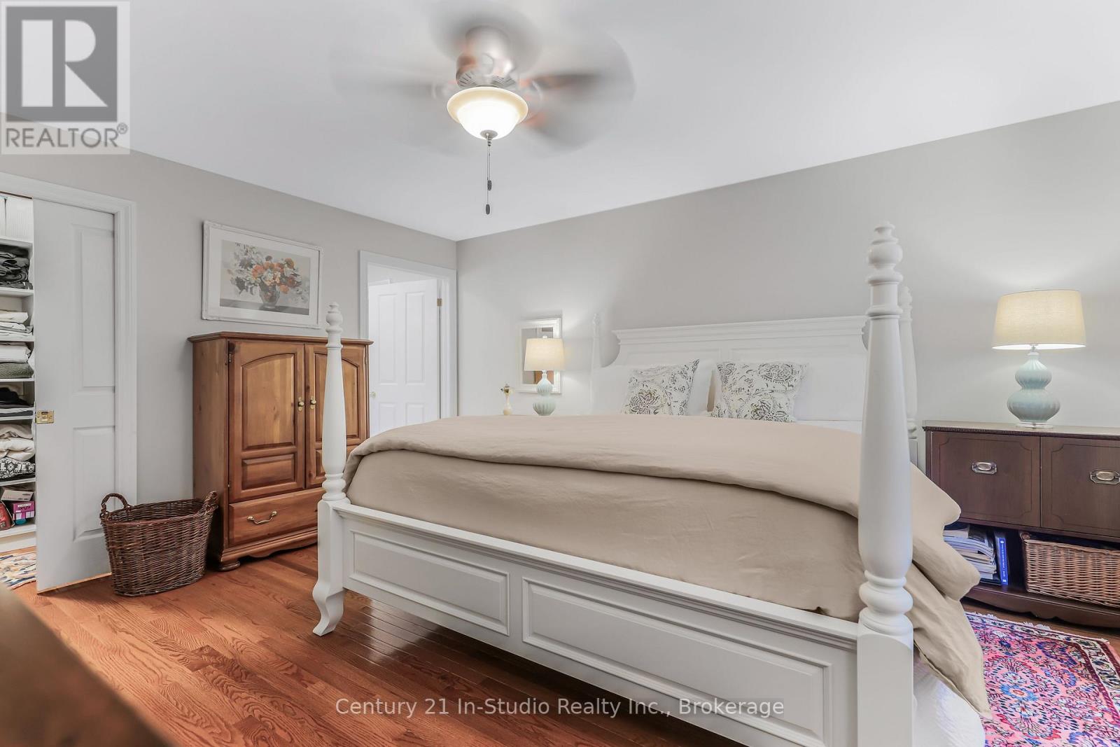 244 Summerhill Road, Saugeen Shores, Ontario  N0H 2L0 - Photo 32 - X12505252