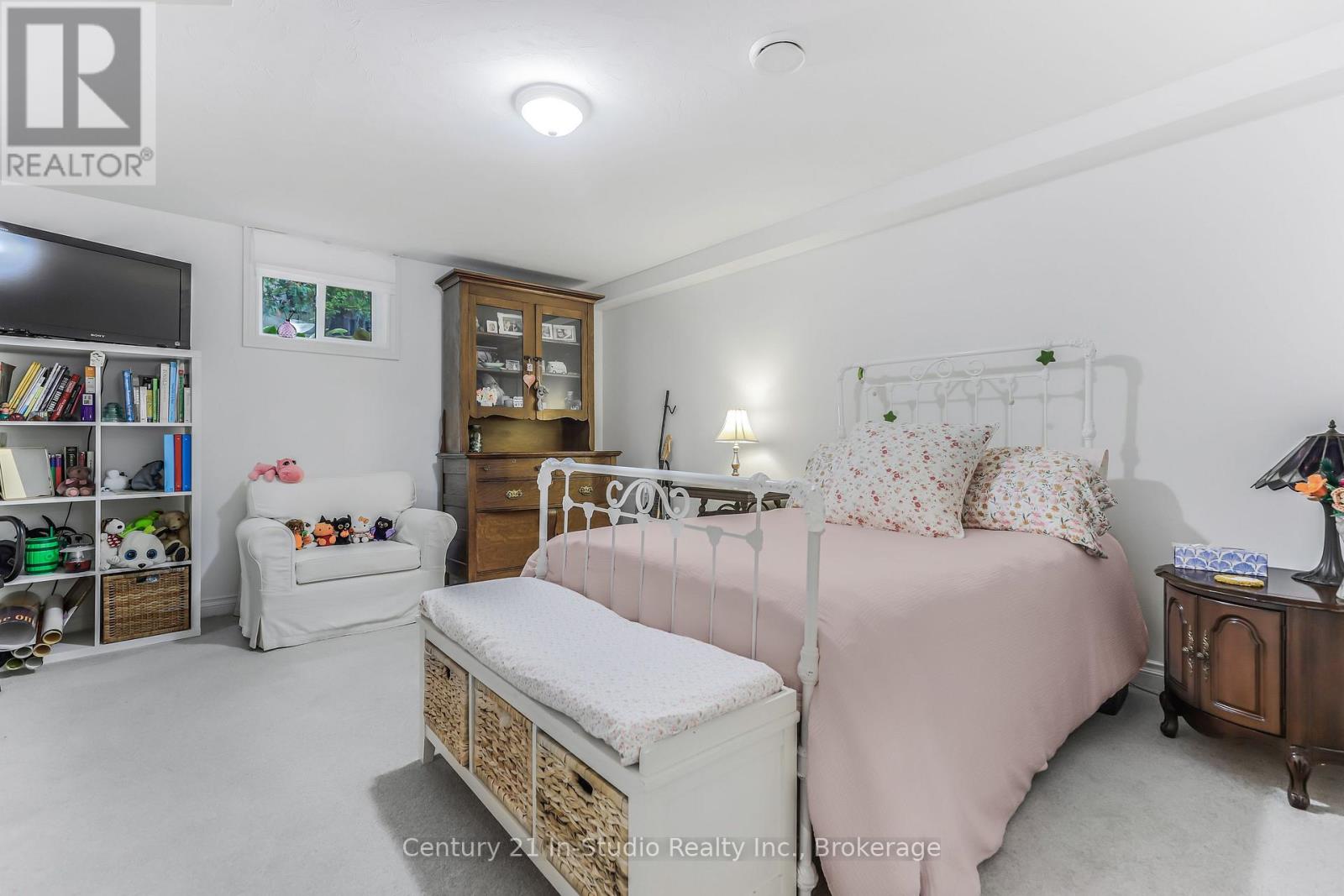 244 Summerhill Road, Saugeen Shores, Ontario  N0H 2L0 - Photo 47 - X12505252