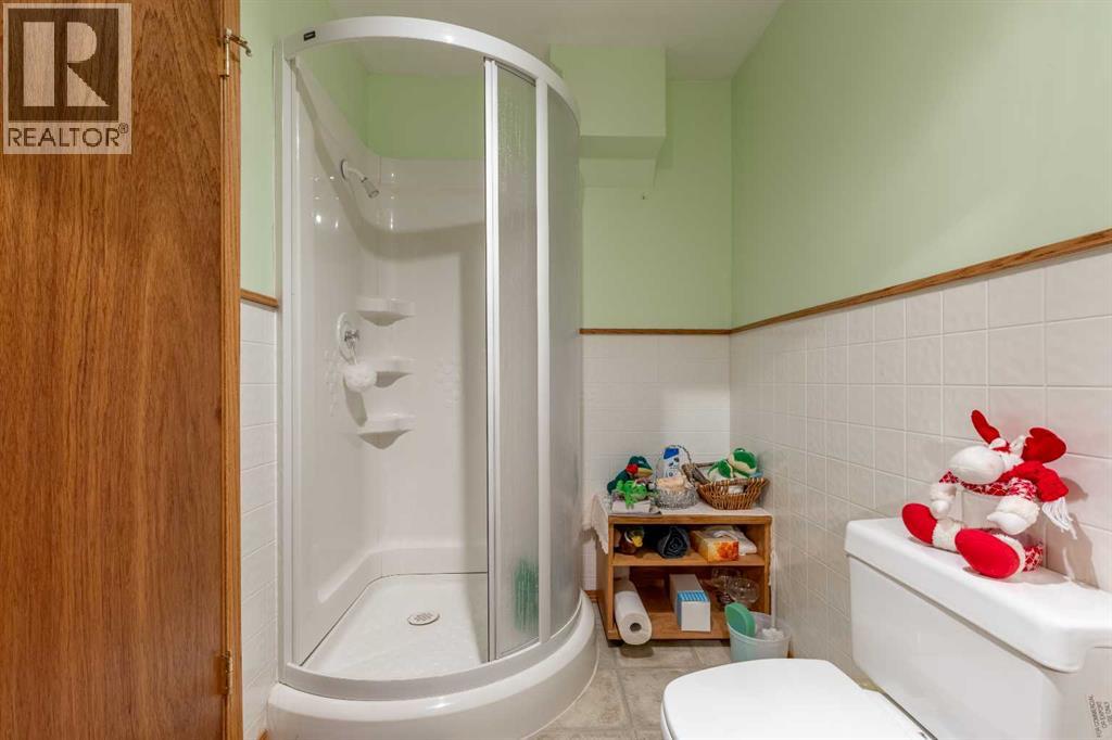 130 45 Avenue W, Claresholm, Alberta  T0L 0T0 - Photo 25 - A2267655