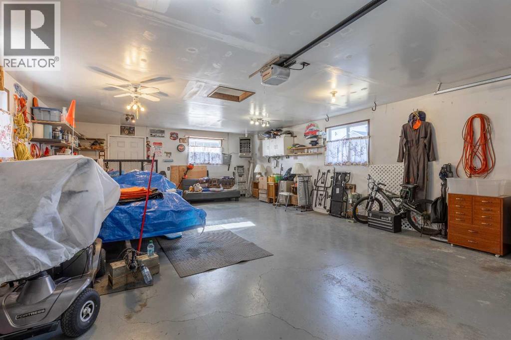 130 45 Avenue W, Claresholm, Alberta  T0L 0T0 - Photo 37 - A2267655