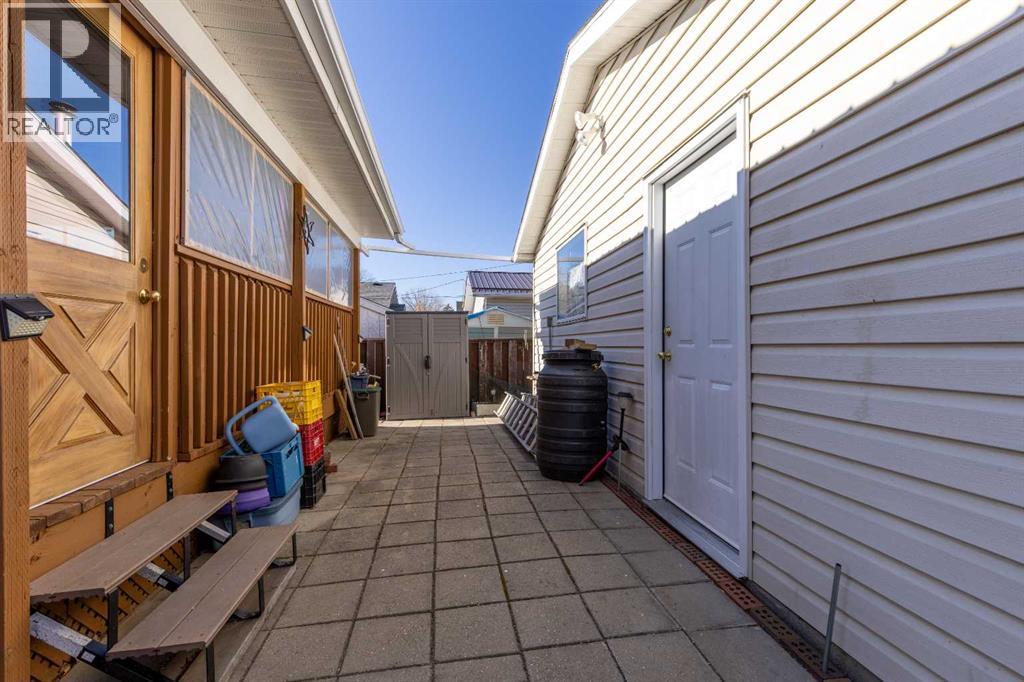 130 45 Avenue W, Claresholm, Alberta  T0L 0T0 - Photo 32 - A2267655