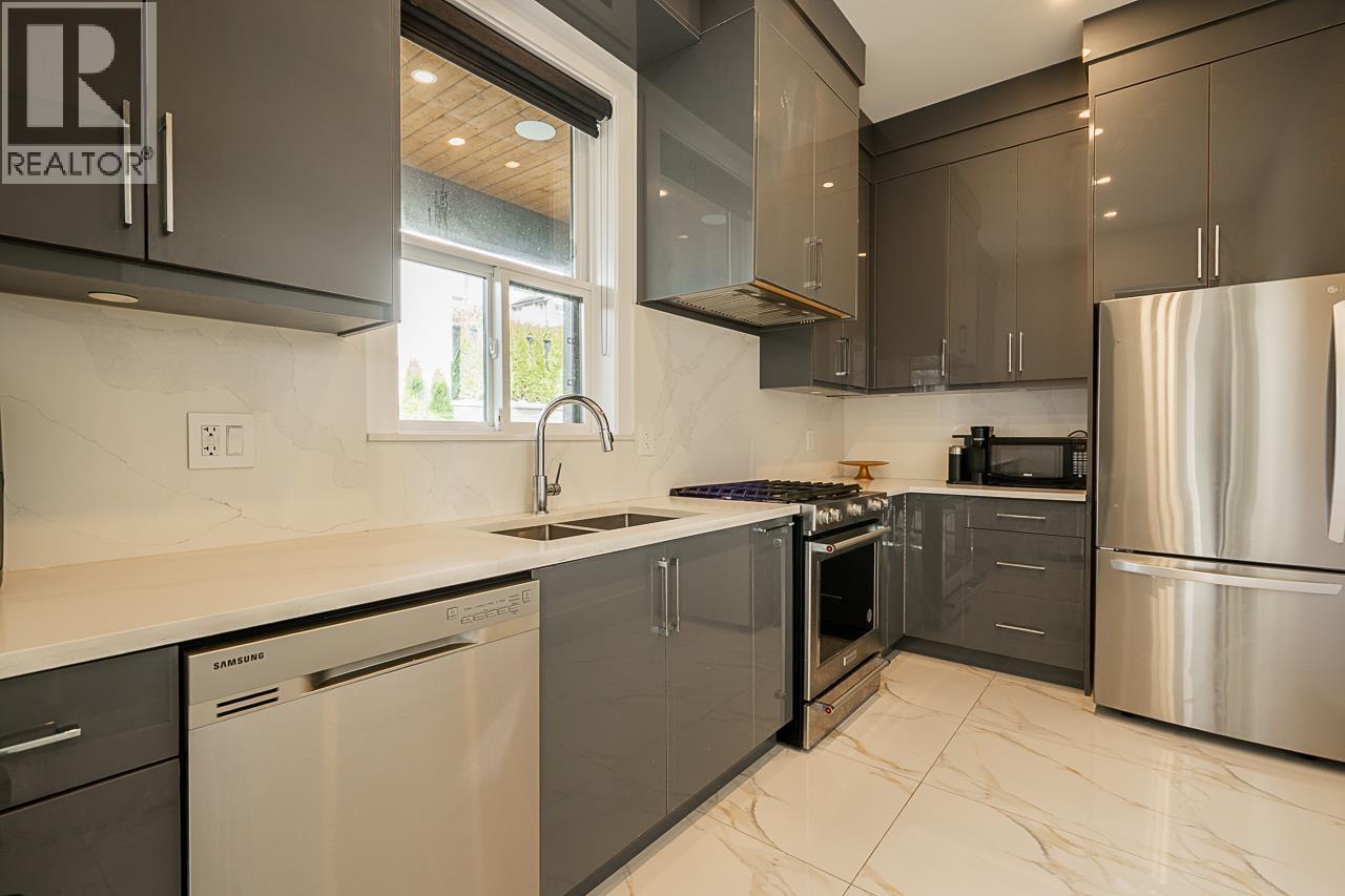 4479 Carson Street, Burnaby, British Columbia  V5J 2Y3 - Photo 8 - R2973203