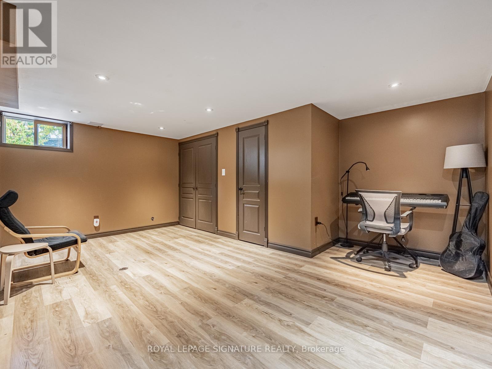 2606 Kinnerton Crescent, Mississauga, Ontario  L5K 2B2 - Photo 35 - W12505020