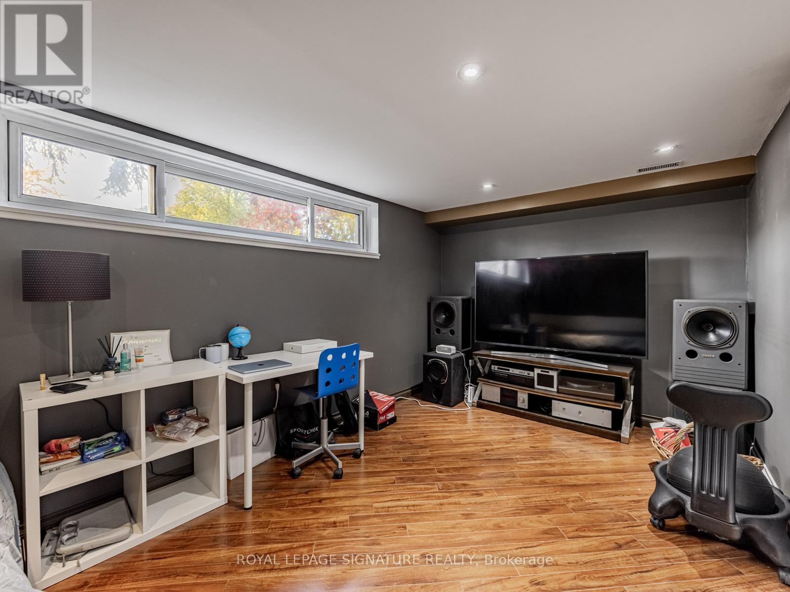 2606 Kinnerton Crescent, Mississauga, Ontario  L5K 2B2 - Photo 38 - W12505020