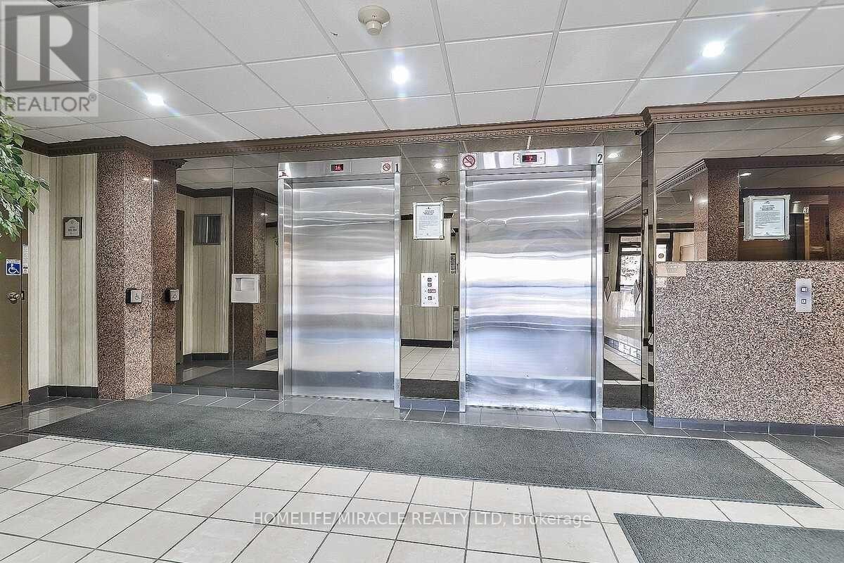 104 - 10 Markbrook Lane, Toronto, Ontario  M9V 5E3 - Photo 3 - W12505034