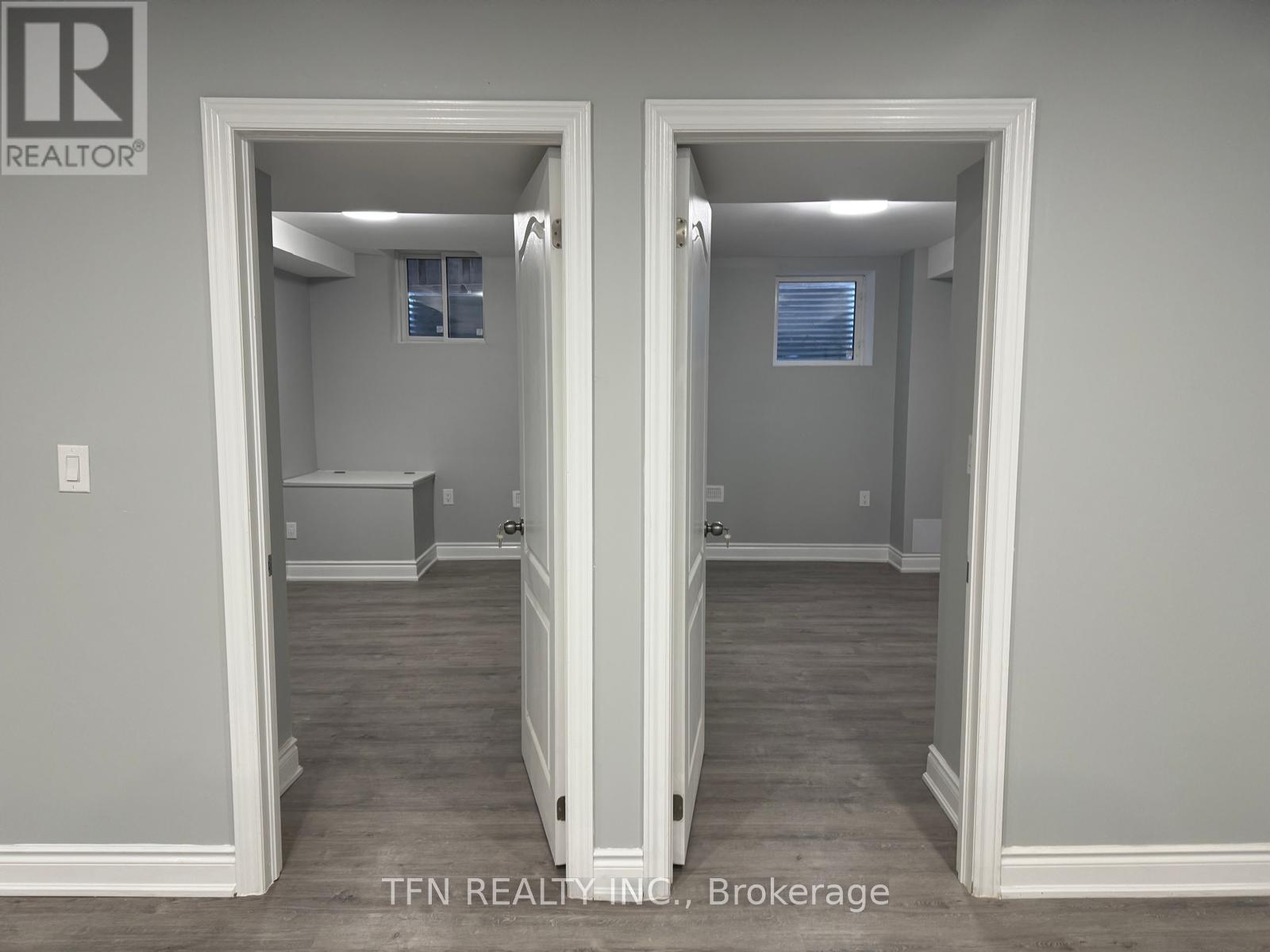 534 Daniel Clark Way, Oakville, Ontario  L6M 0N9 - Photo 3 - W12505068