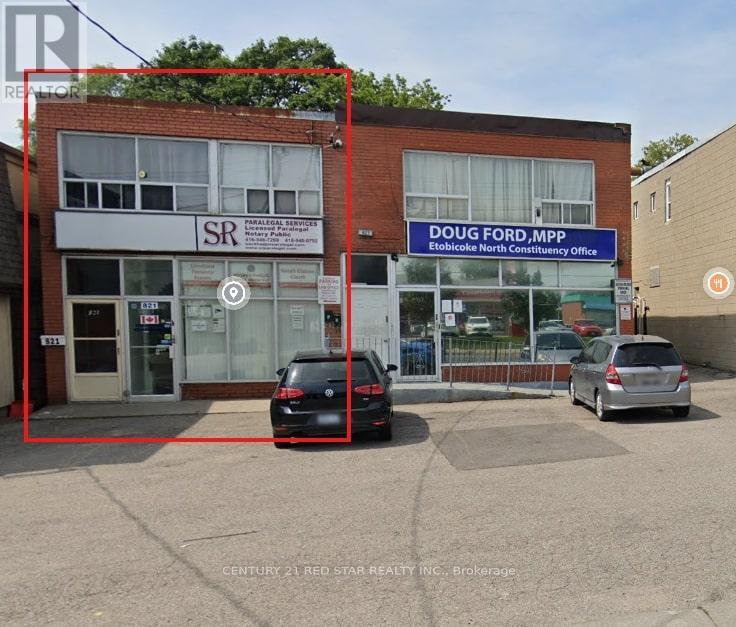 821 ALBION ROAD, Toronto, Ontario