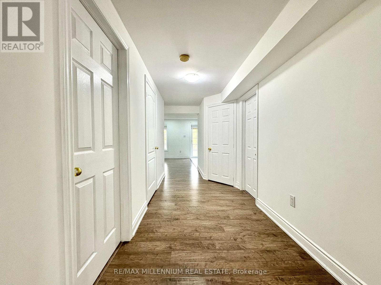 Walk Out Unit - 41 Stoneylake (Lower) Avenue, Brampton, Ontario  L6V 4R1 - Photo 11 - W12505126
