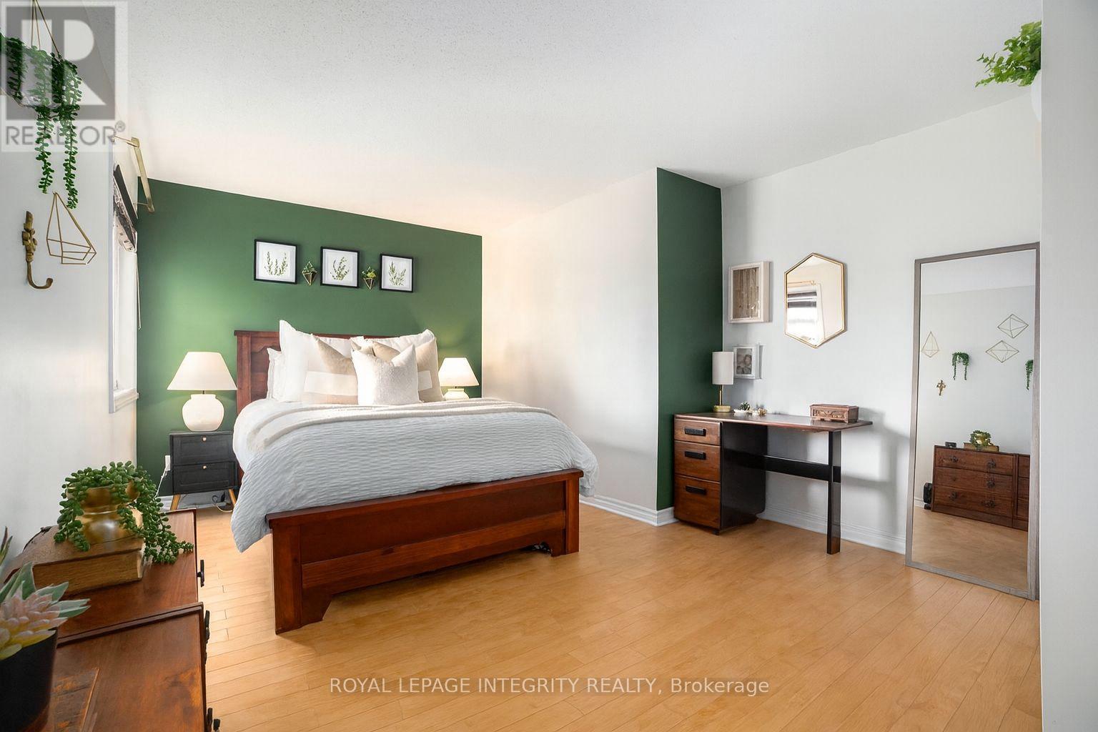 210 - 270 Lorry Greenberg Drive S, Ottawa, Ontario  K1T 3K2 - Photo 14 - X12505228