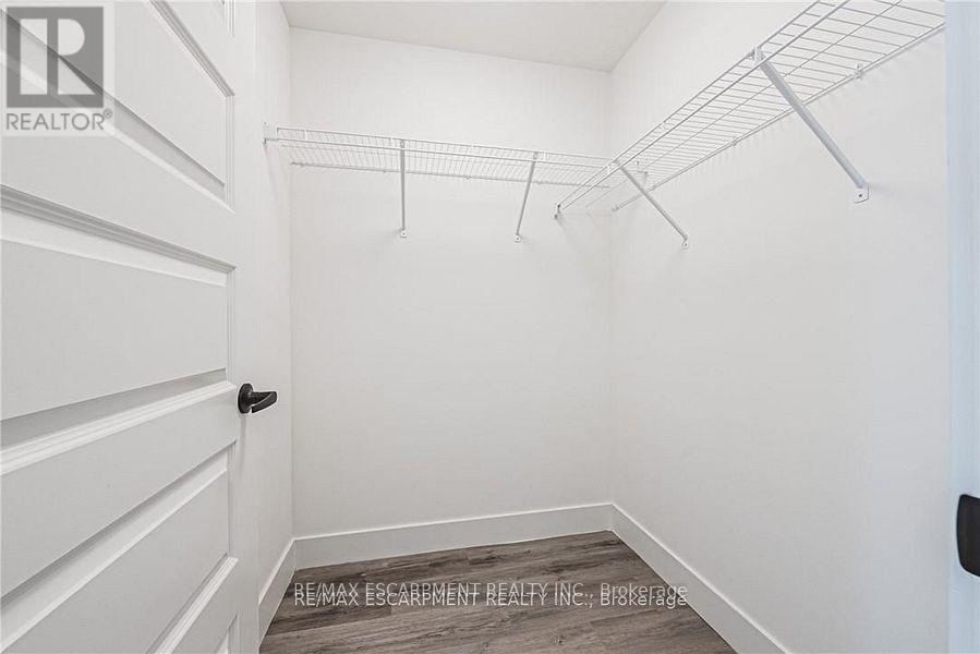 310 - 1201 Lackner Place, Kitchener, Ontario  N2A 0L4 - Photo 12 - X12505028