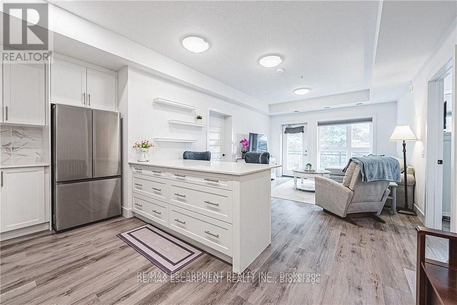 310 - 1201 Lackner Place, Kitchener, Ontario  N2A 0L4 - Photo 4 - X12505028