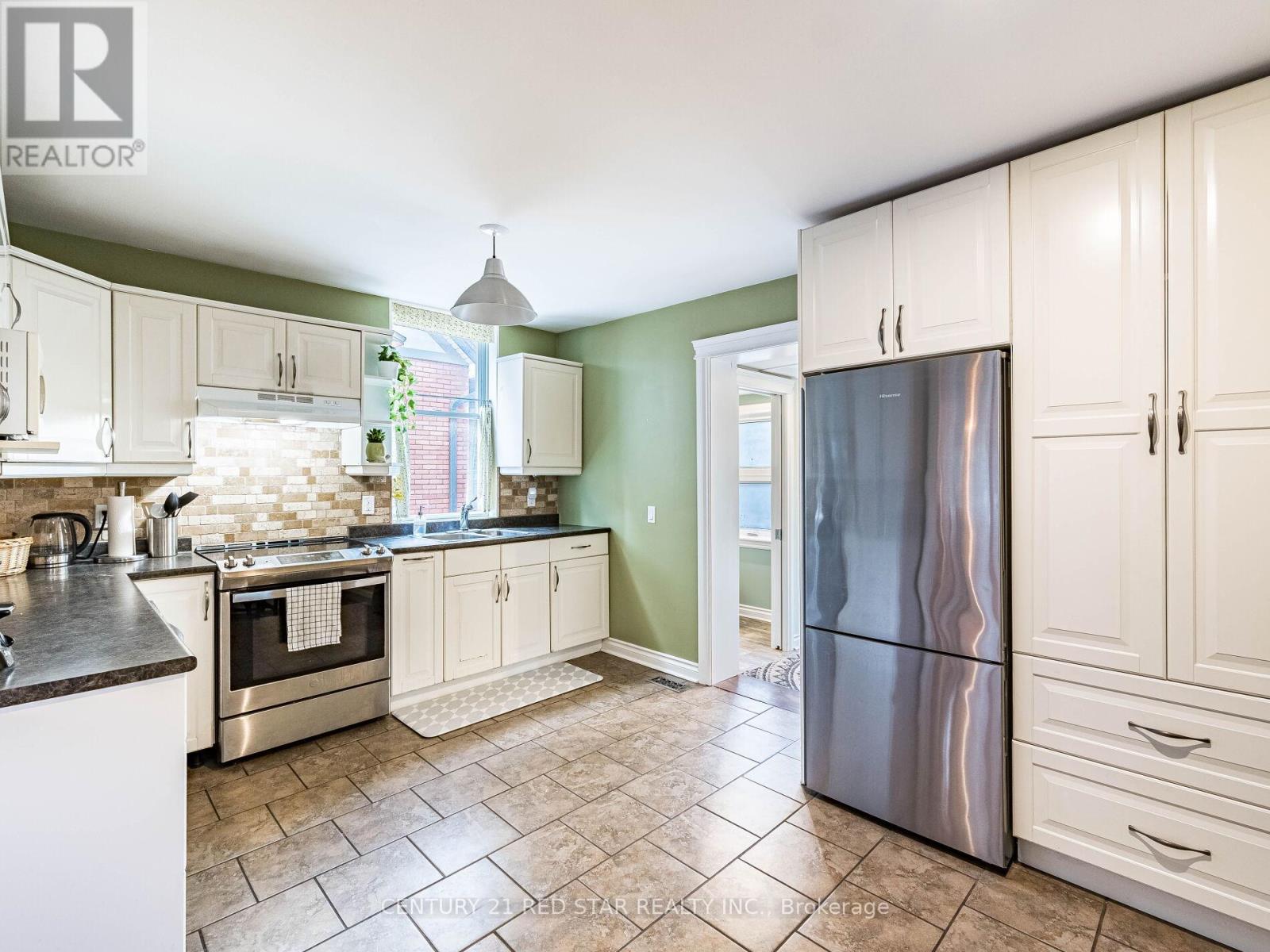 458 Dundurn Street S, Hamilton, Ontario  L8P 4L9 - Photo 16 - X12505048