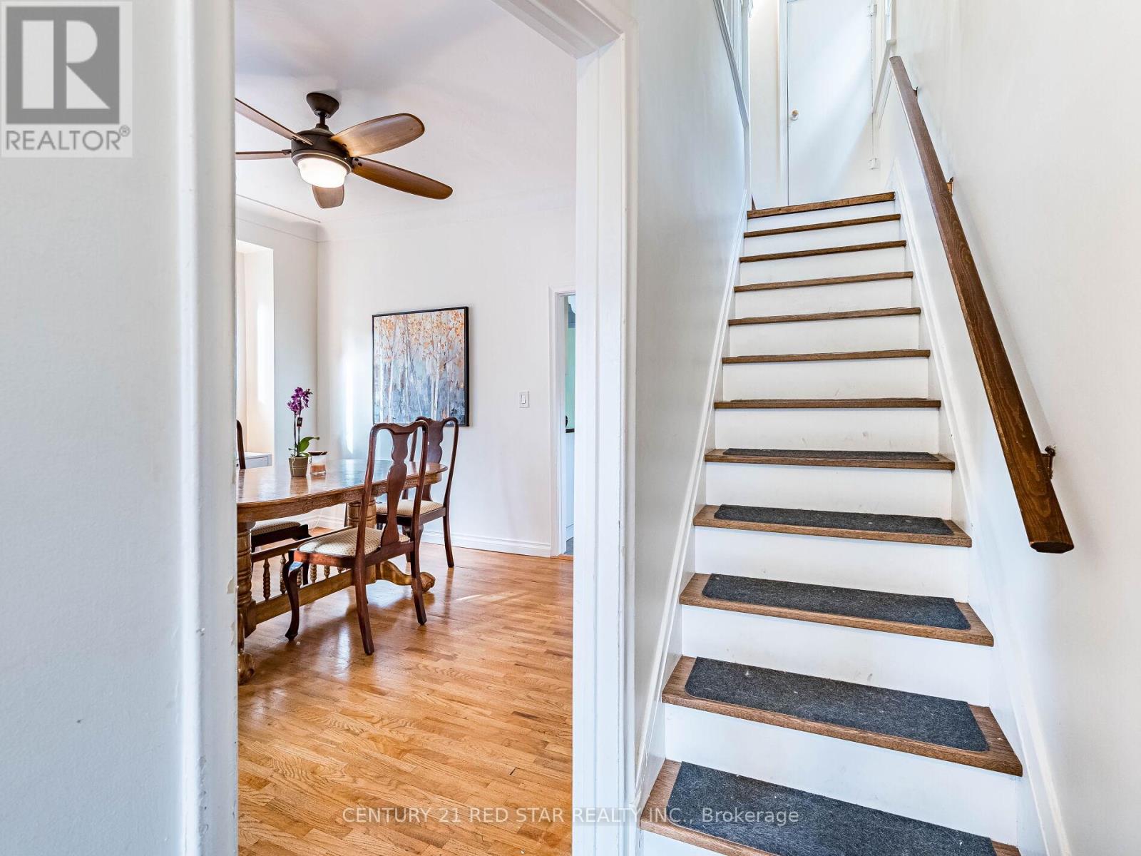 458 Dundurn Street S, Hamilton, Ontario  L8P 4L9 - Photo 6 - X12505048