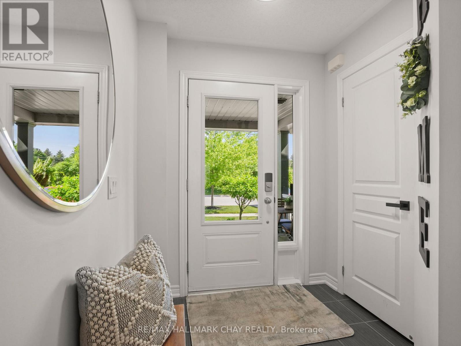 883 Cook Crescent, Shelburne, Ontario  L9V 3V1 - Photo 7 - X12505072