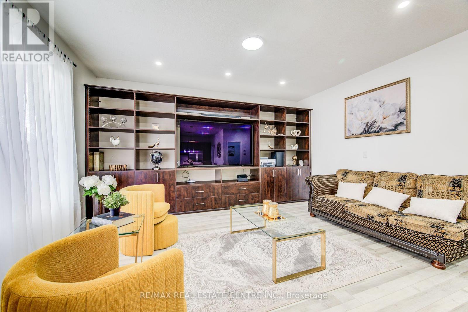 617 Thorndale Drive, Waterloo, Ontario  N2T 0A9 - Photo 11 - X12505086