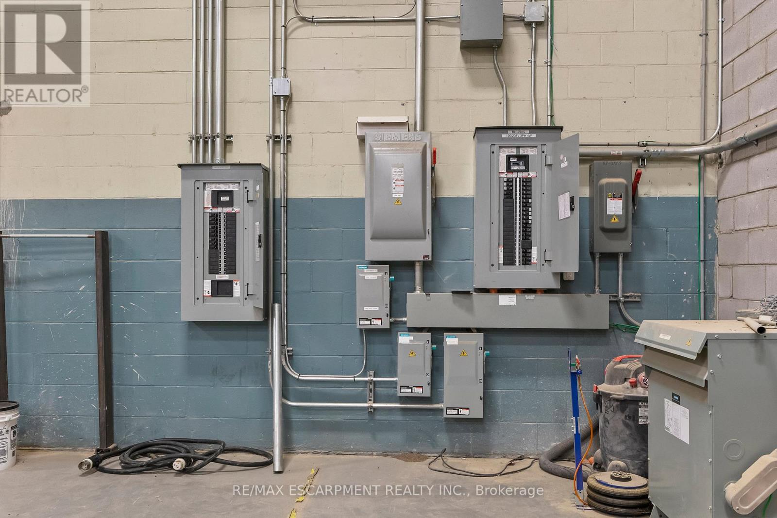 3 - 47 Morton Avenue E, Brantford, Ontario  N3R 7J5 - Photo 21 - X12505138