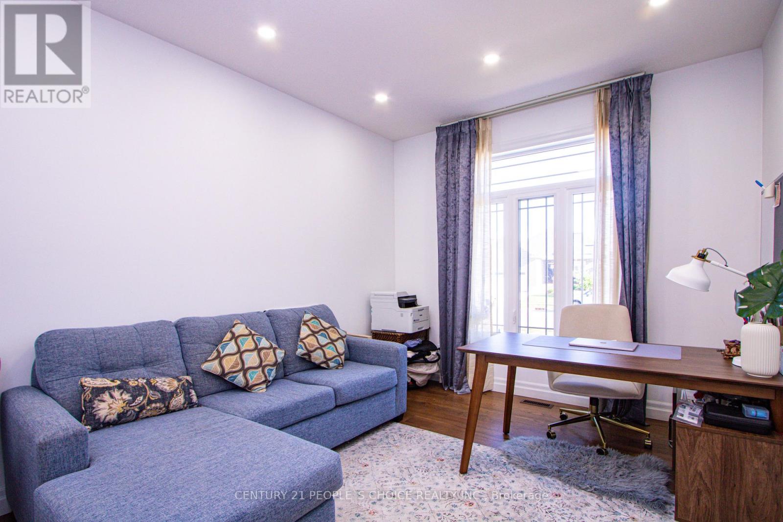 222 Boardwalk Way, Thames Centre, Ontario  N0L 1G2 - Photo 16 - X12505164