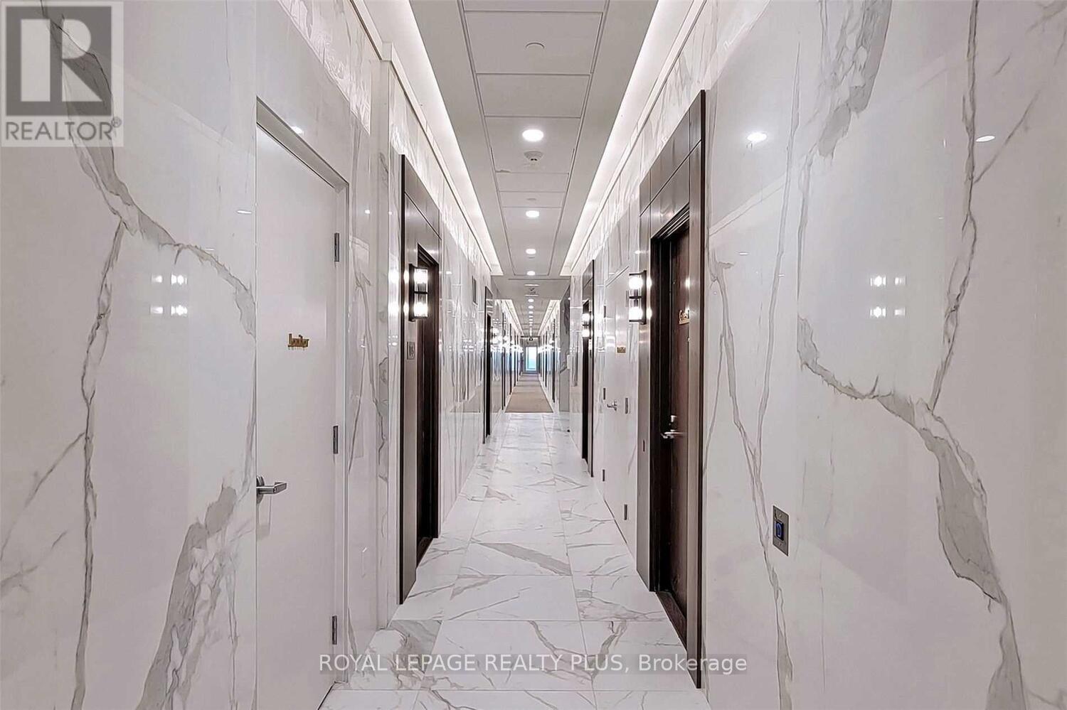 208 - 1050 Main Street E, Milton, Ontario  L9T 6H7 - Photo 7 - W12486036