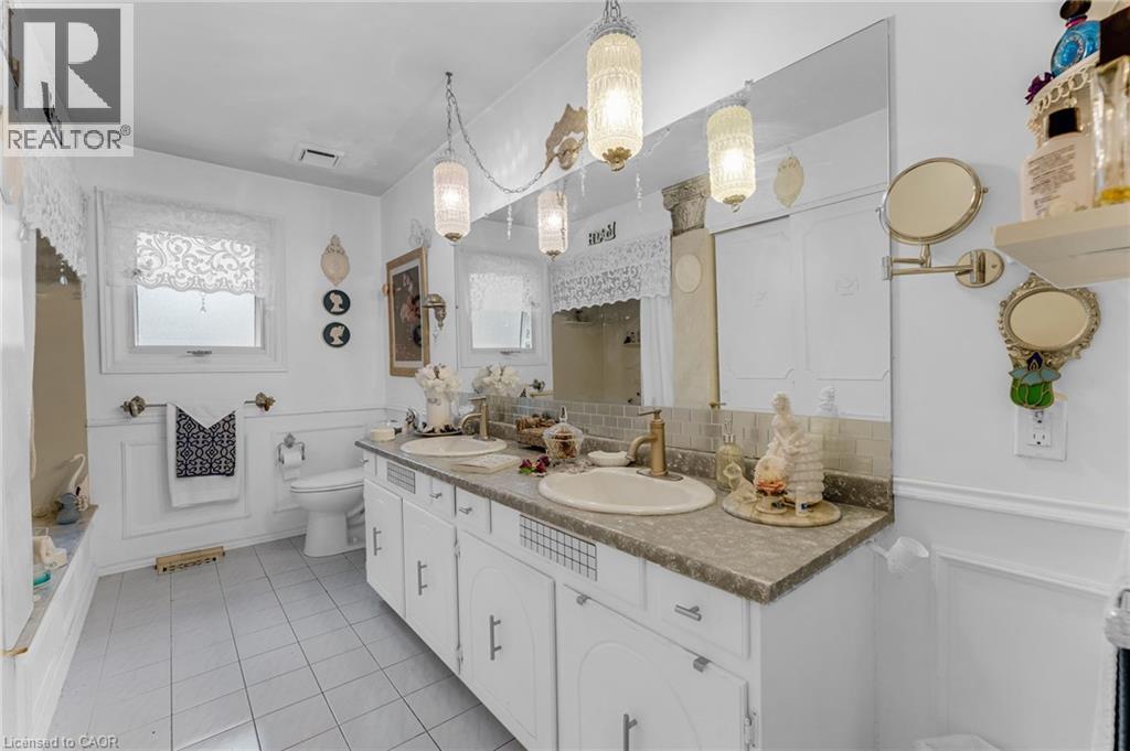 4200 Eastdale Drive, Beamsville, Ontario  L3J 0N3 - Photo 25 - 40785386