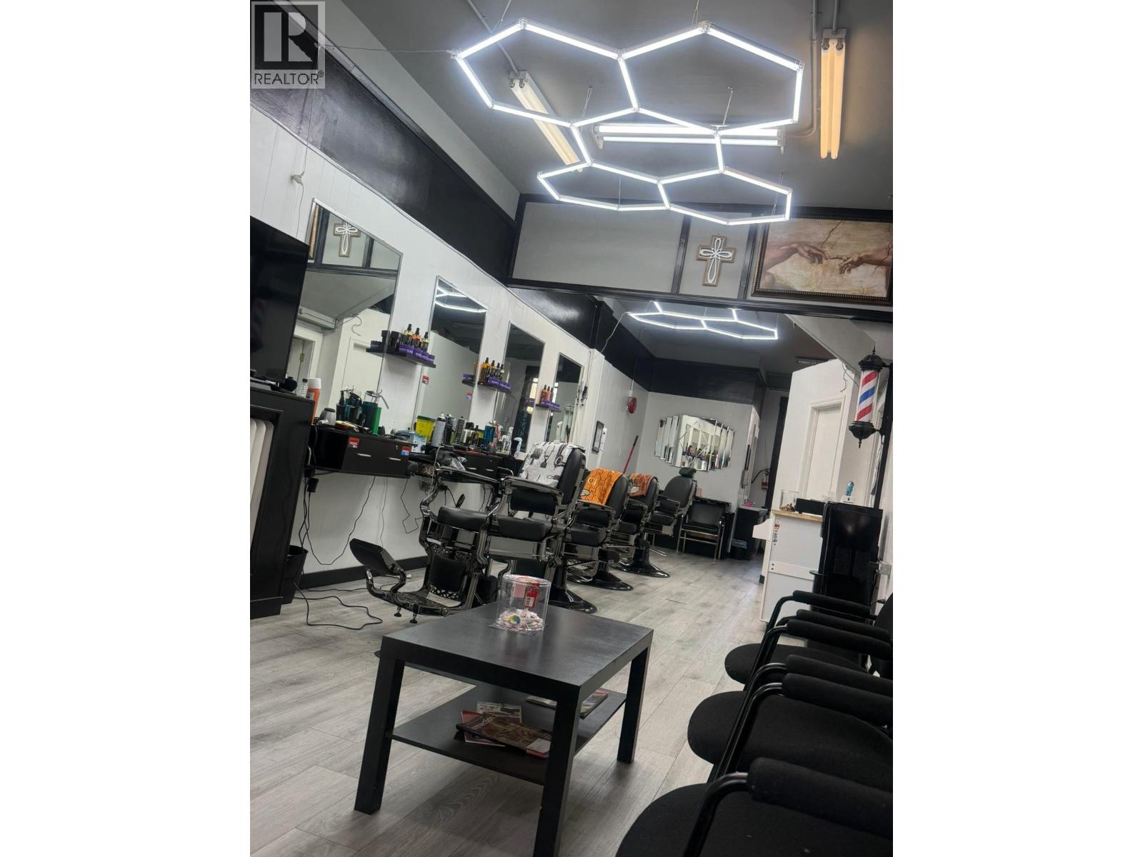 13 W Broadway, Vancouver, British Columbia  V5Y 1M7 - Photo 3 - C8073320