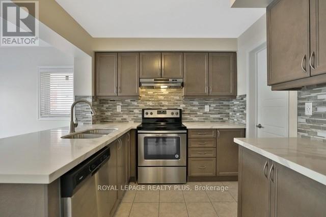74 - 22 Spring Creek Drive, Hamilton, Ontario  L8B 1V7 - Photo 7 - X12436565