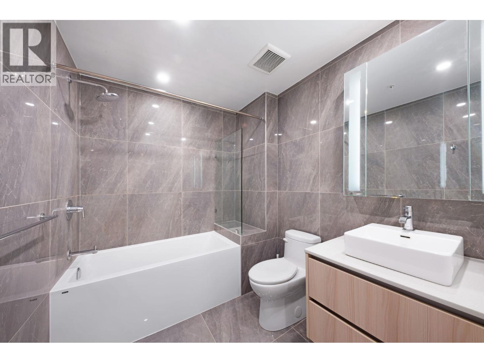 1407 5311 Goring Street, Burnaby, British Columbia V5B 0B5 - Photo 6 - R3064203