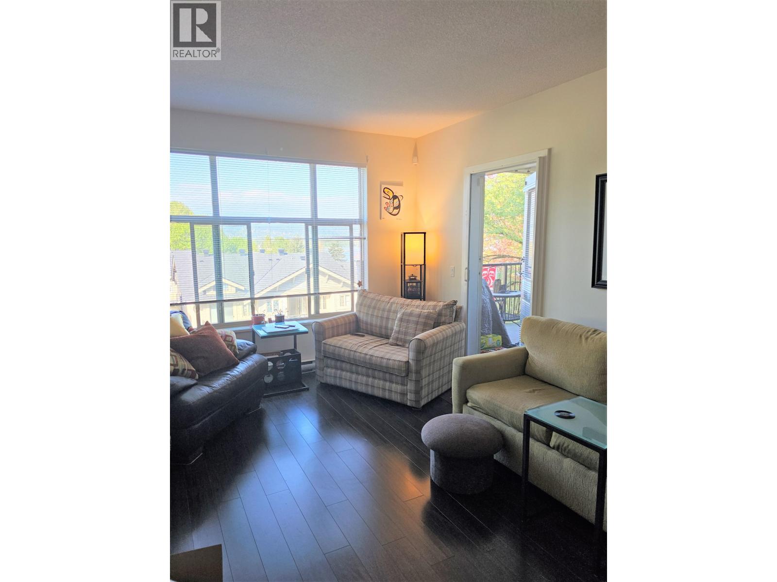 301 240 Francis Way, New Westminster, British Columbia  V3L 0E5 - Photo 1 - R3064206