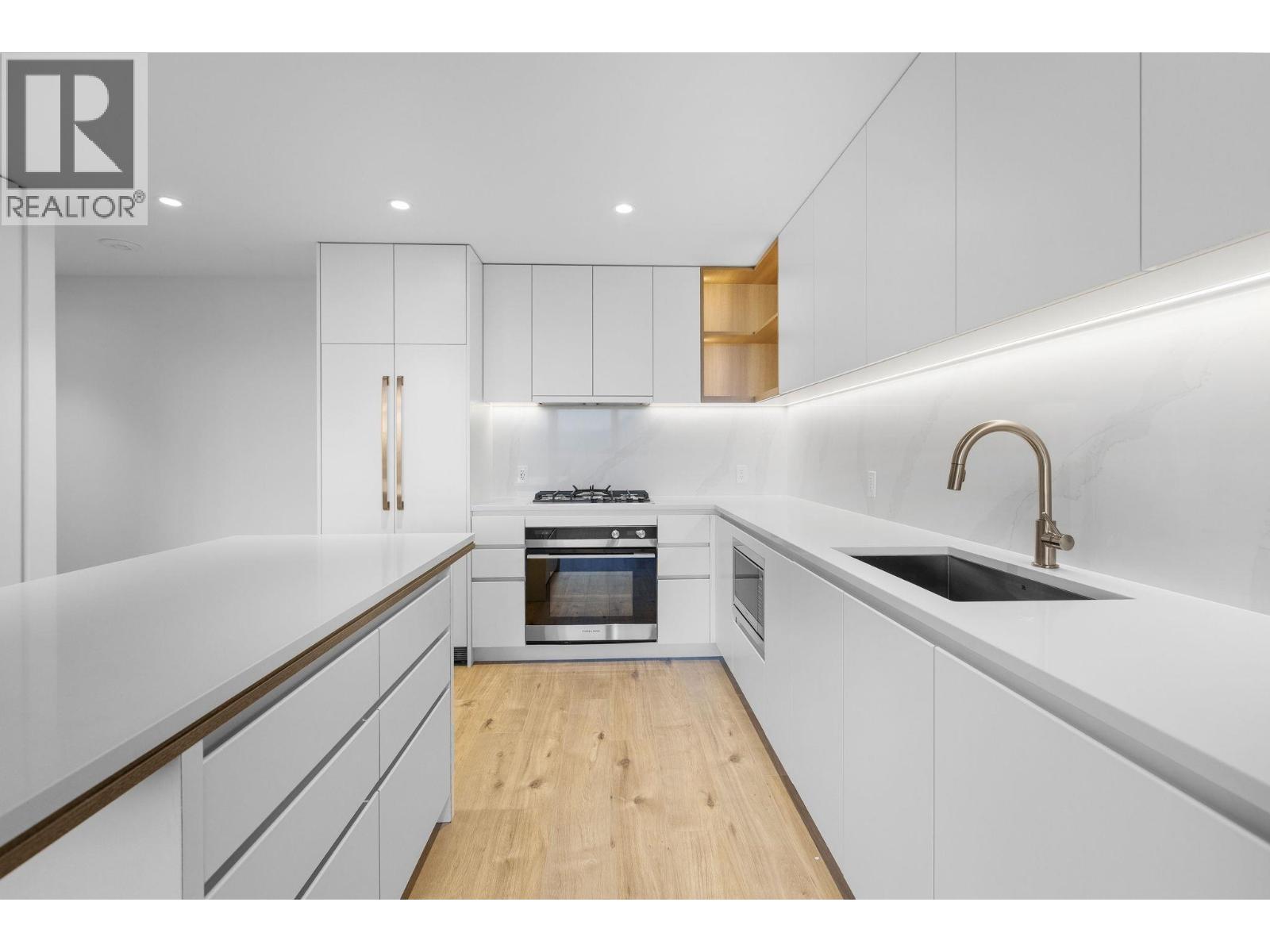 3901 720 Farrow Street, Coquitlam, British Columbia V3J 0P3 - Photo 11 - R3064209