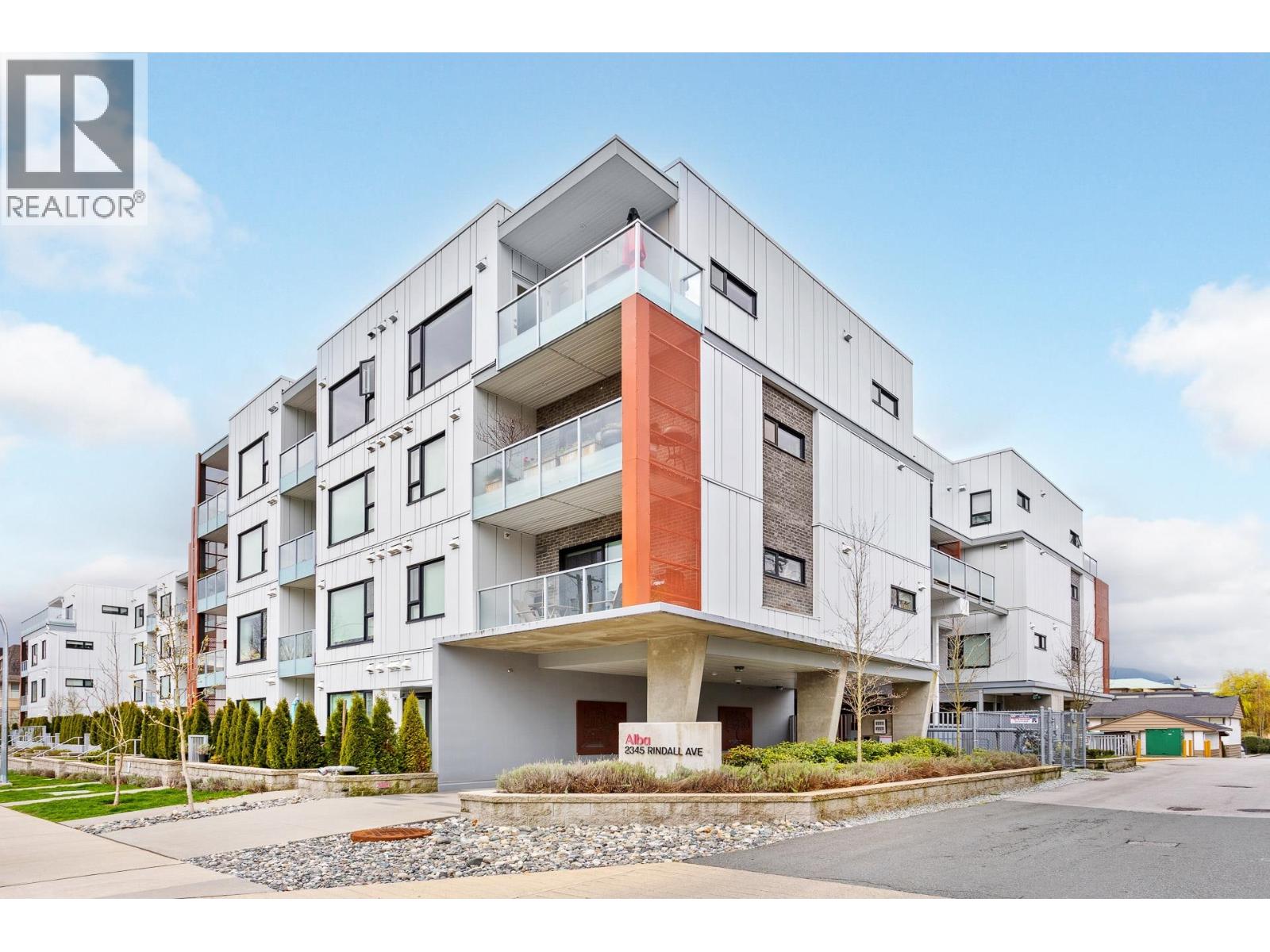 108 2345 Rindall Avenue, Port Coquitlam, British Columbia  V3C 1V3 - Photo 4 - R3064226